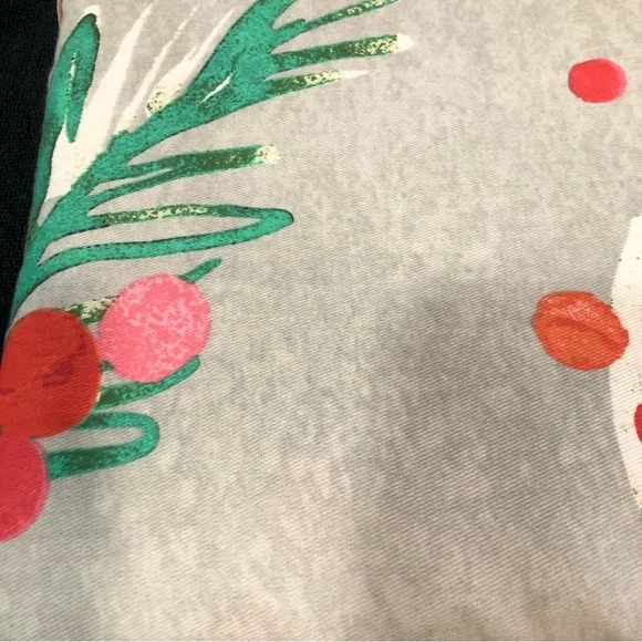 Avanti Home Holly Shower Curtain Perfect for Holidays NWT Grey, Green & Red - Picture 3 of 4